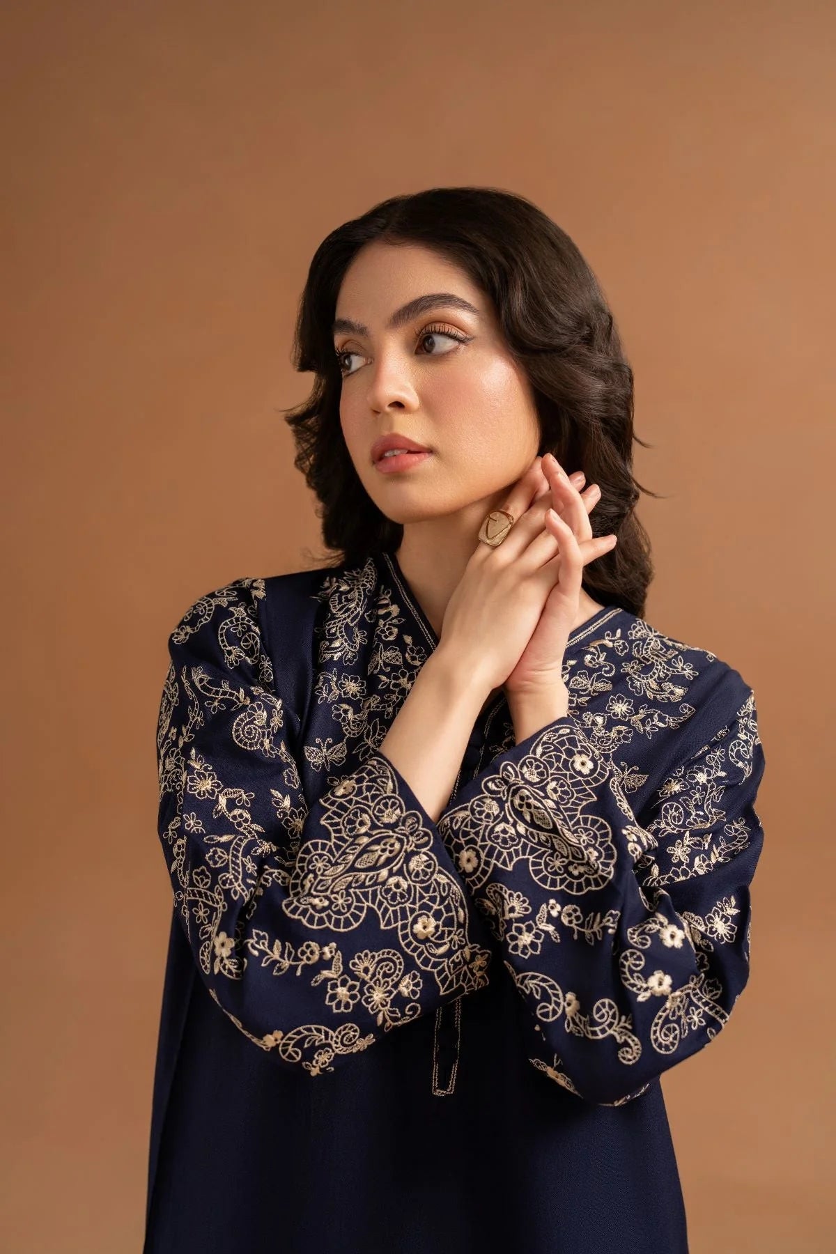 HOORIA 2PC